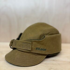Filson Olive Waxed Cotton Cap with Brim